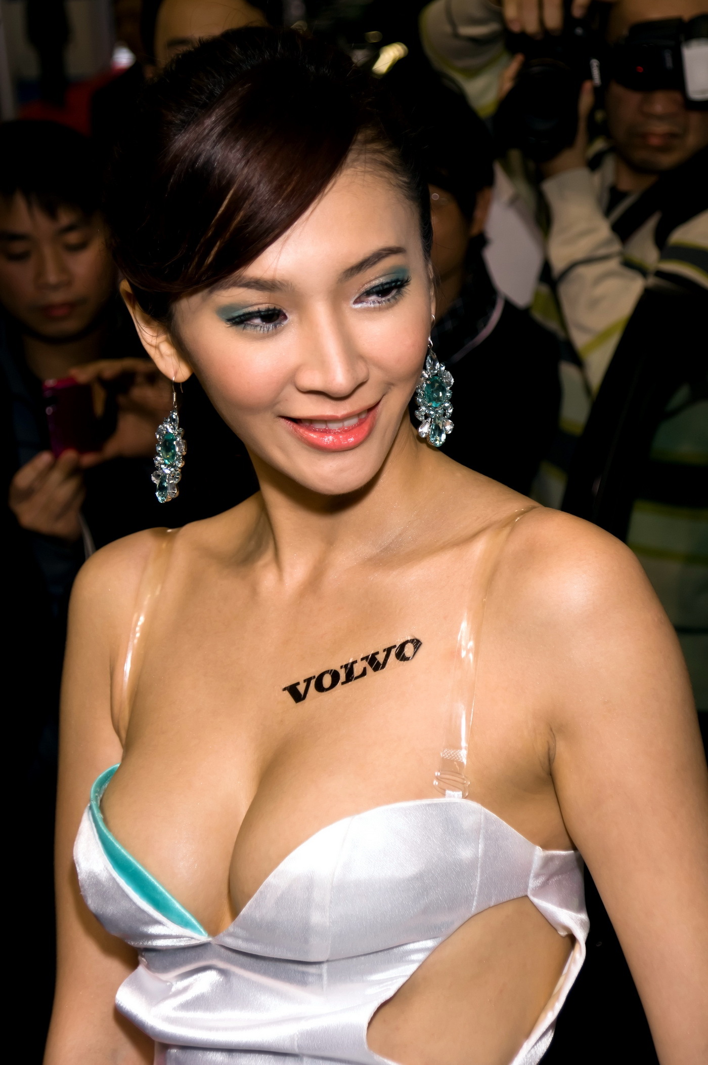 劉姿君 江政怡 黃景俐　魏靖軒(Mia)-角度产生美